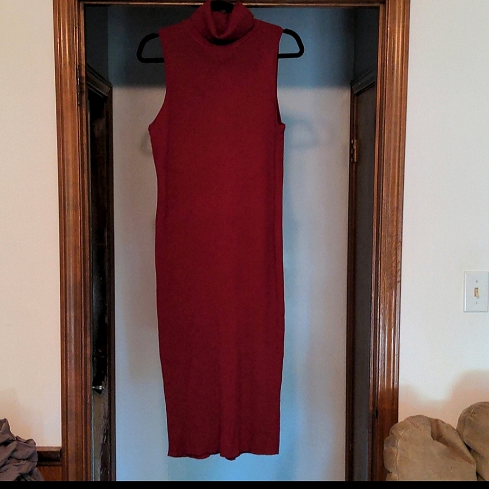 NWT Ronni Nicole Maroon Knit Midi Dress